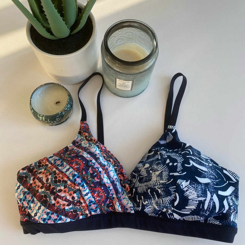 ATHLETA yoga bra
